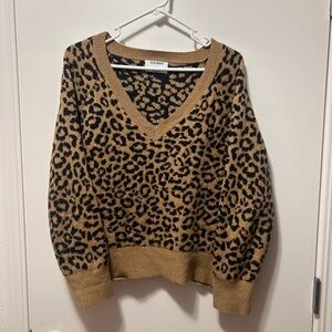 Old Navy Women's V-Neck Leopard Sweater - Tan and Black